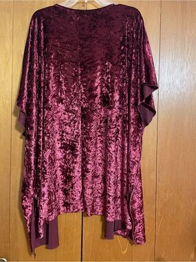 Crushed Velvet Kimono Cover-Up in Deep Wine